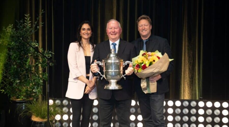 Local Kiwifruit Experts Shine at National Horticulture Awards