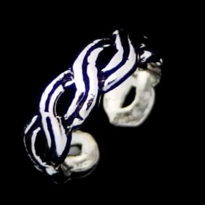 Infinity knot ear cuff