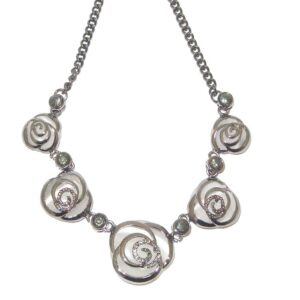 Five Roses Necklace with Stones