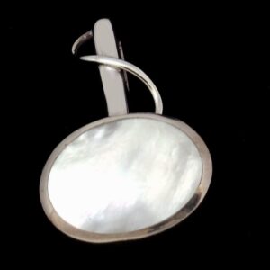 Silver swirl mother pearl shell pendant