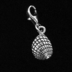 Shell Charm Clip
