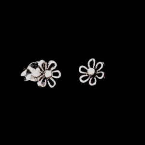 Cut Out Flower Stud