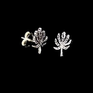Silver Leaf Stud earrings